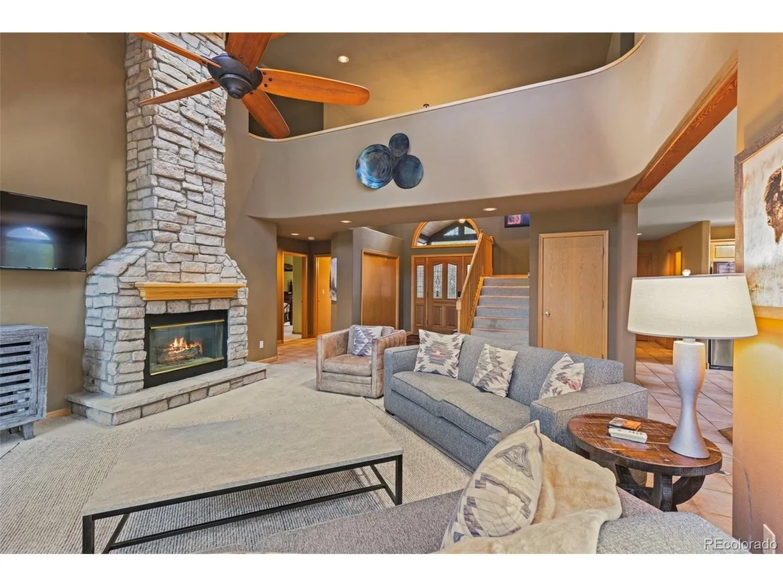 Photo of 395 Black Hawk Cir