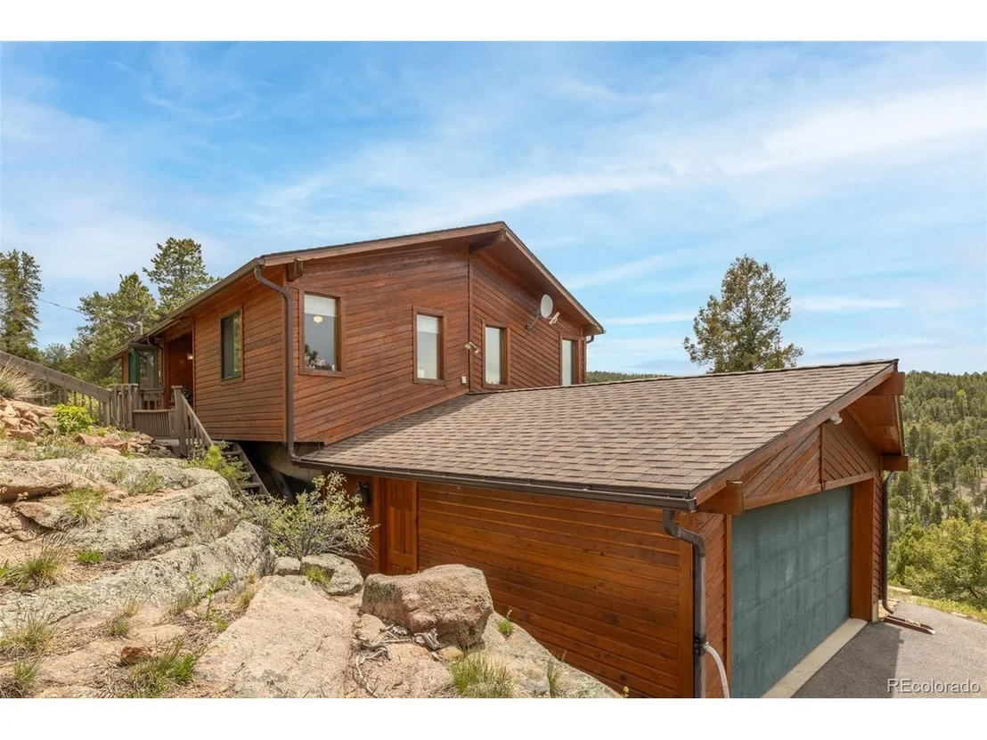 Photo of 25167 Red Cloud Dr