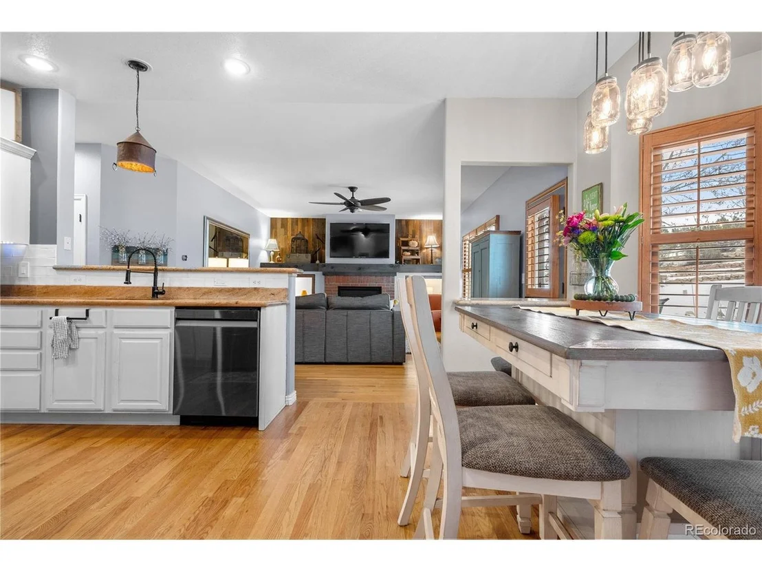 Photo of 4983 Mountain Meadow Trl