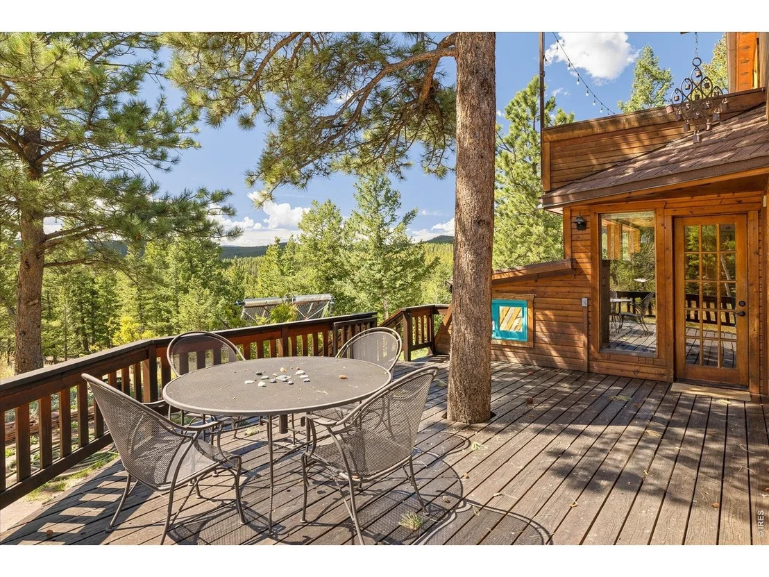 Photo of 241 Pine Glade Rd