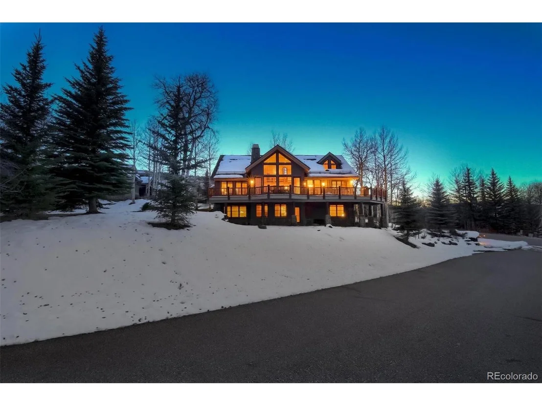Photo of 5 Fairway Ln