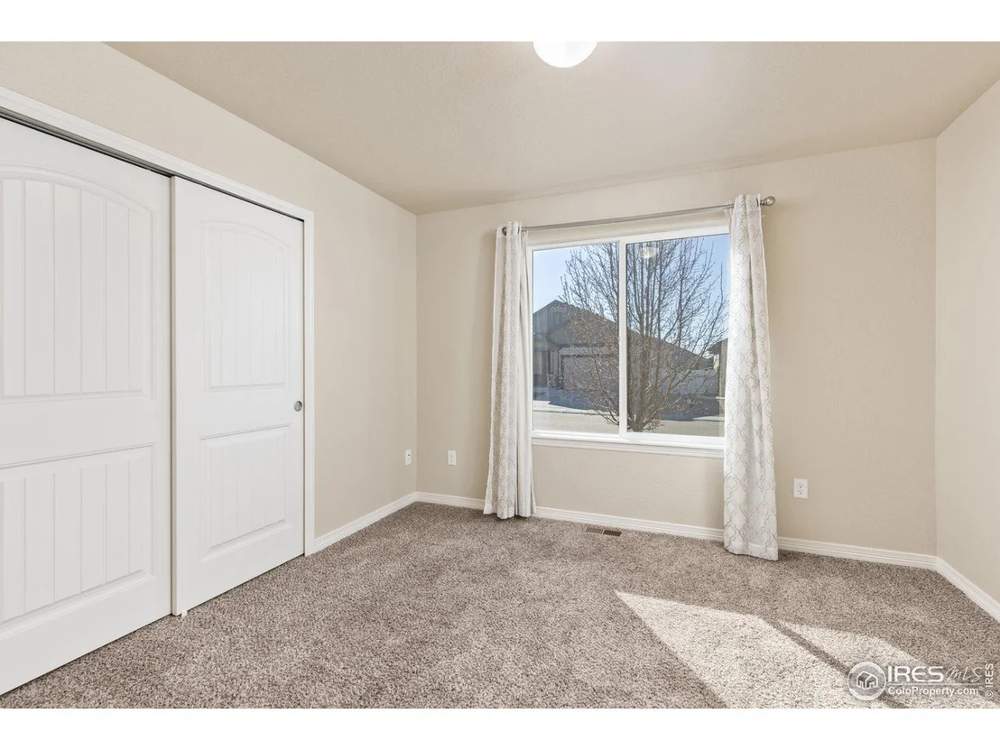 Photo of 6038 Carmon Dr