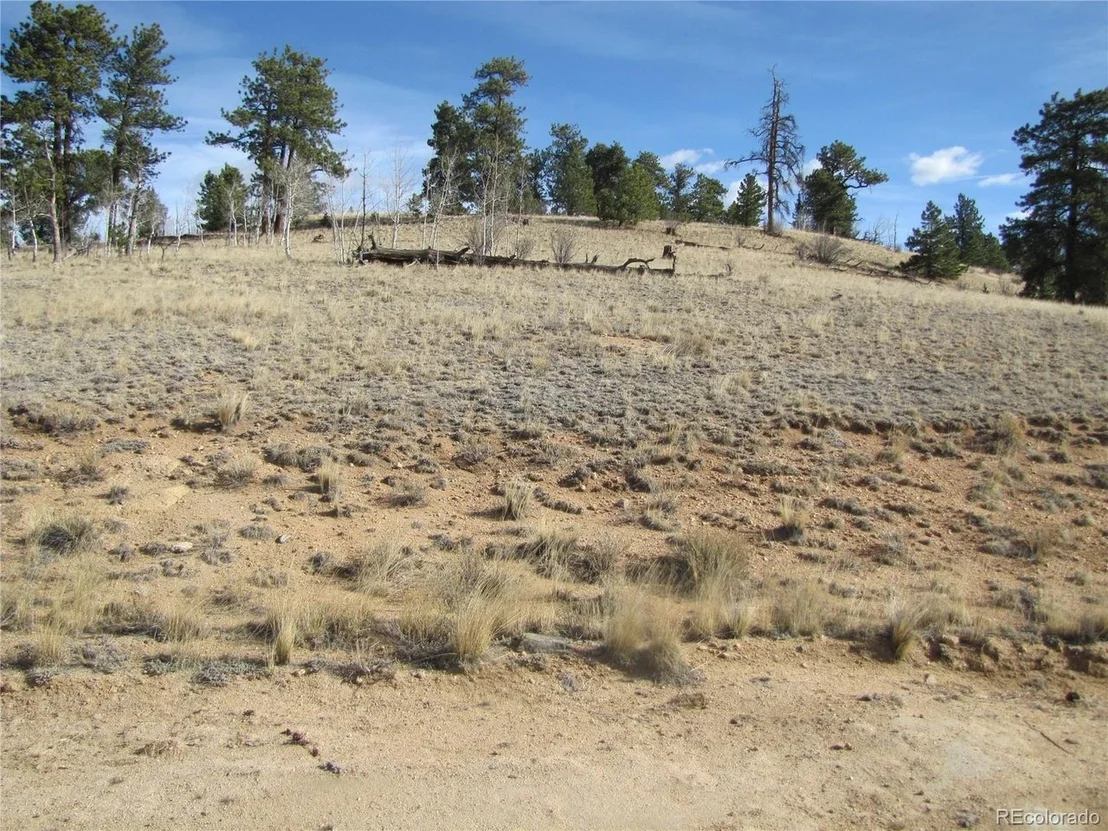 Photo of 757 Remington Rd
