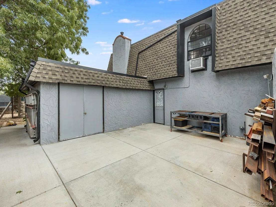 Photo of 7690 Kline Dr
