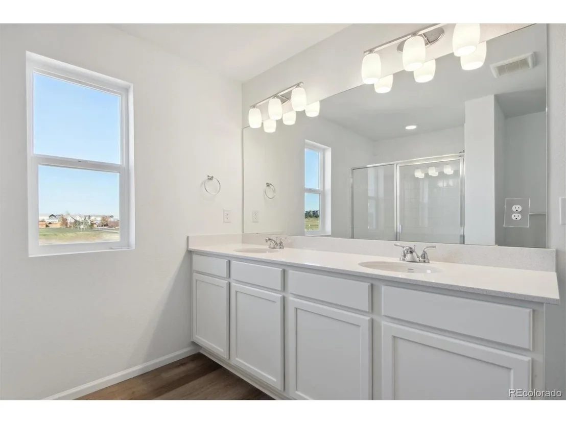 Photo of 4583 Boone Cir
