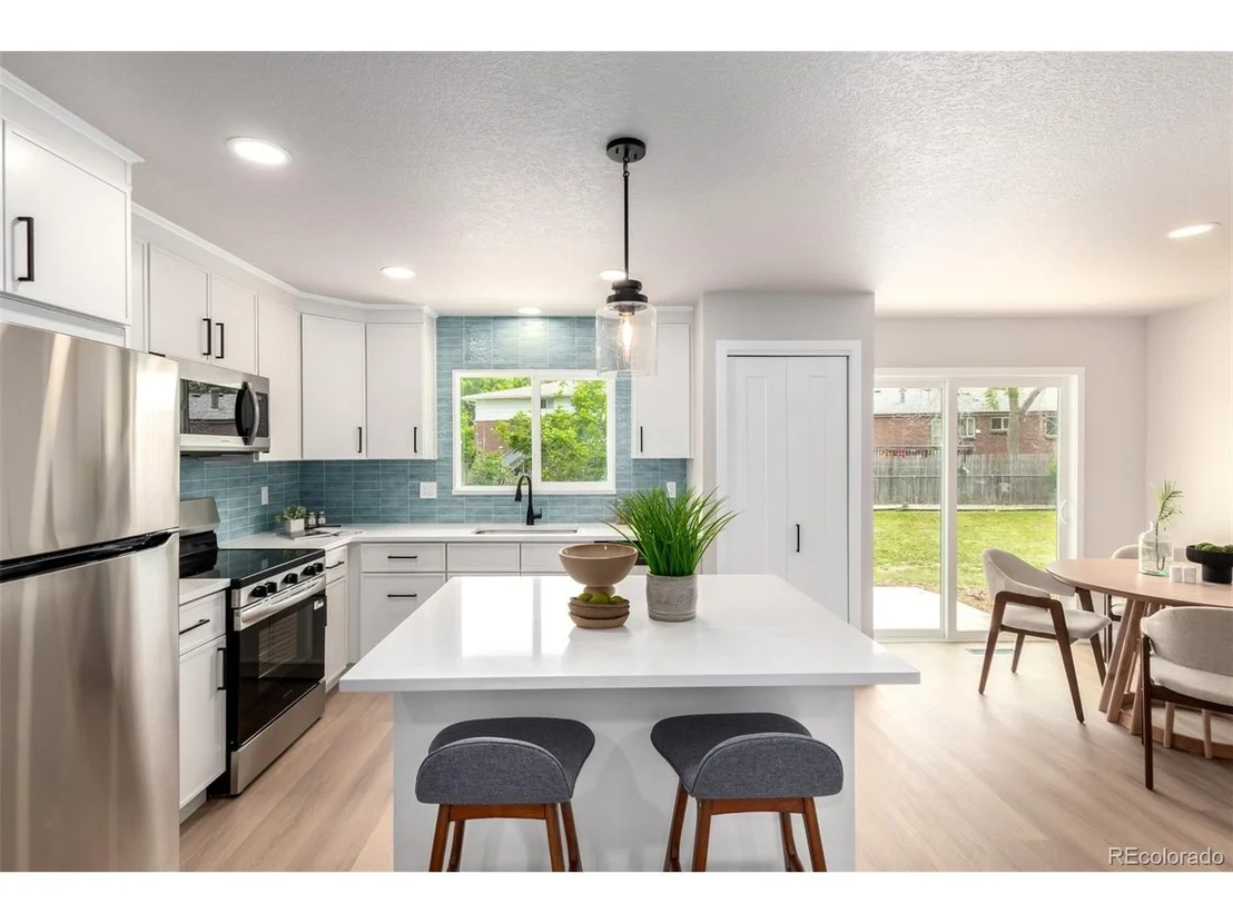 Photo of 1011 Yeager Dr