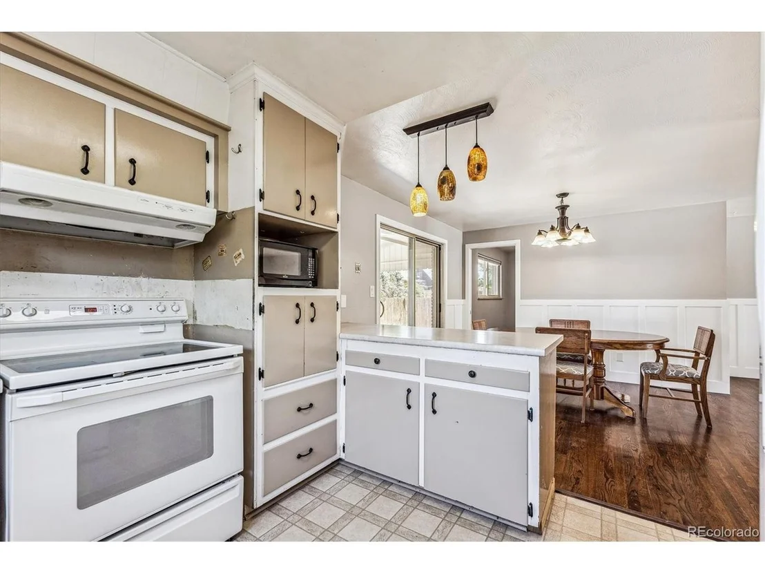 Photo of 3351 Hazel Pl