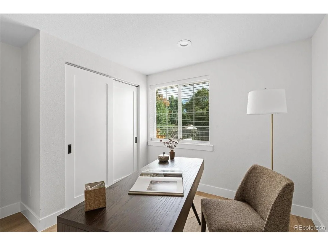 Photo of 5500 Holland Dr