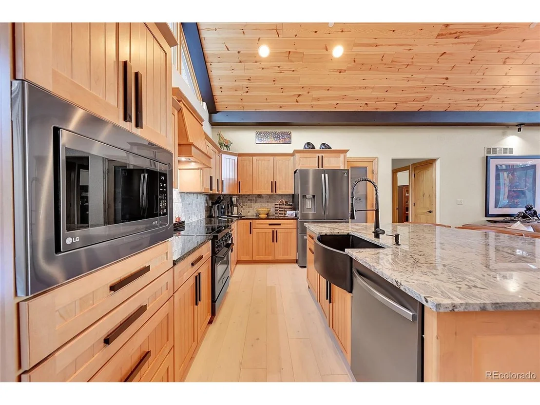 Photo of 14564 Reserve Rd