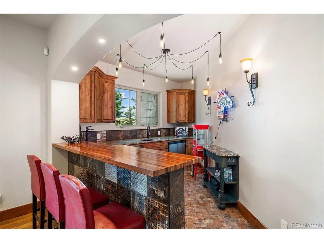 Photo of 5740 Lambert Ranch Trl