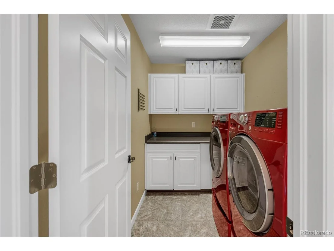 Photo of 147 Maxwell Cir