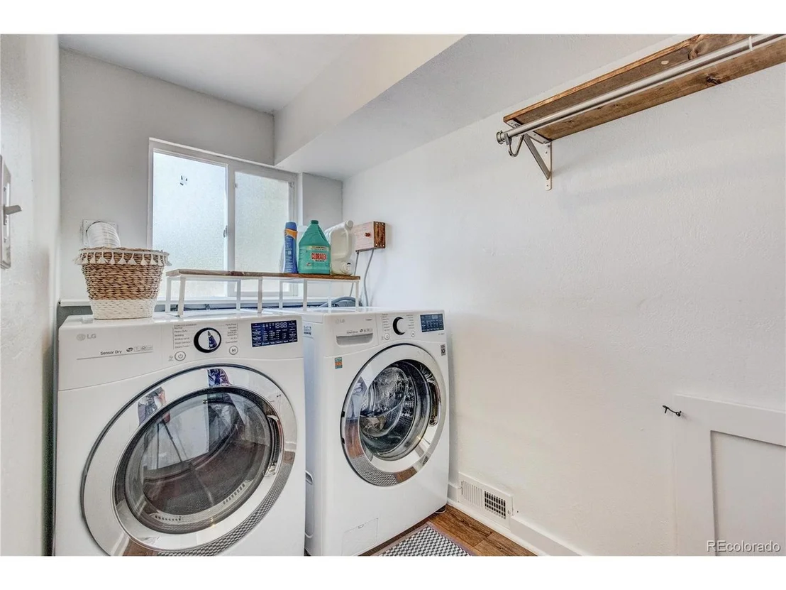 Photo of 1300 Solana Dr