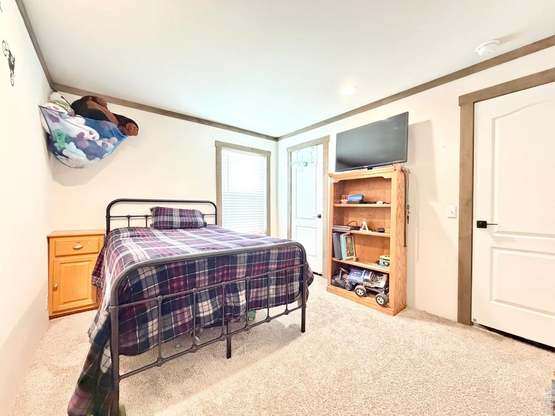Photo of 42562 County Road 49