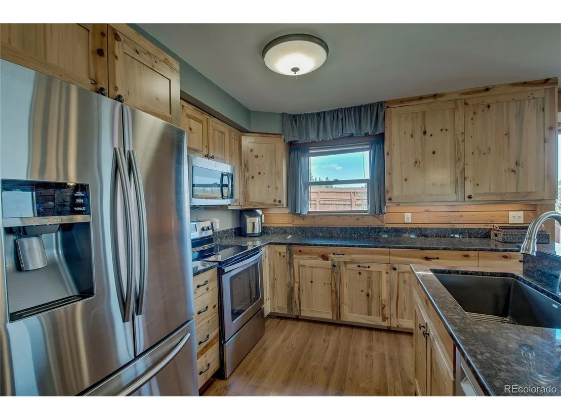 Photo of 653 Vine Rd