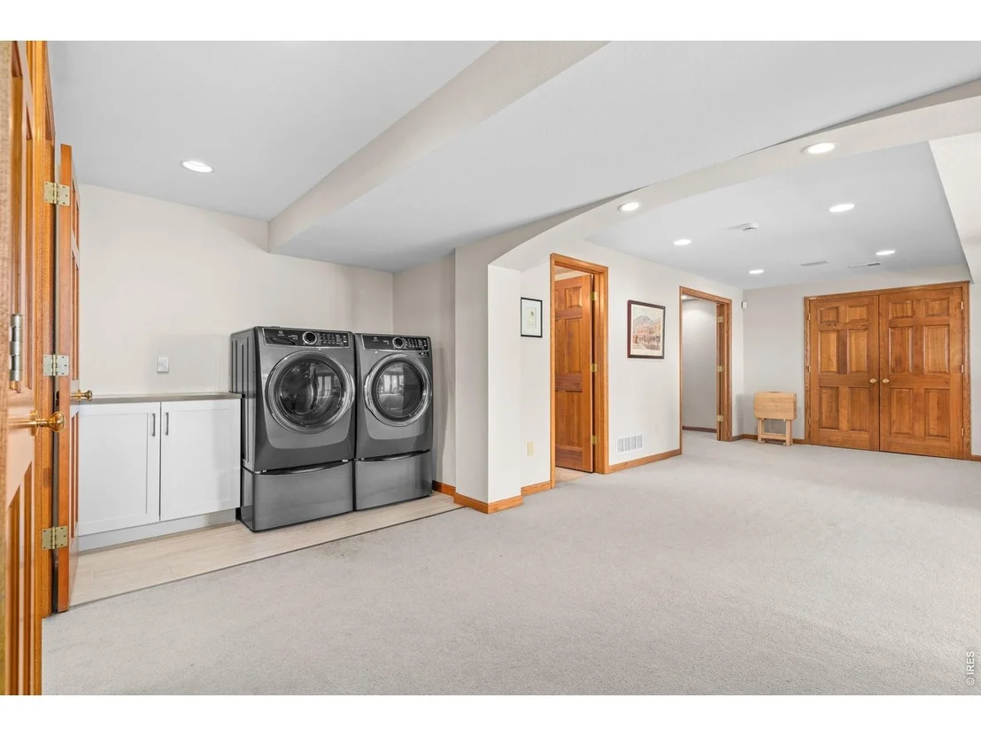 Photo of 716 Brook Rd
