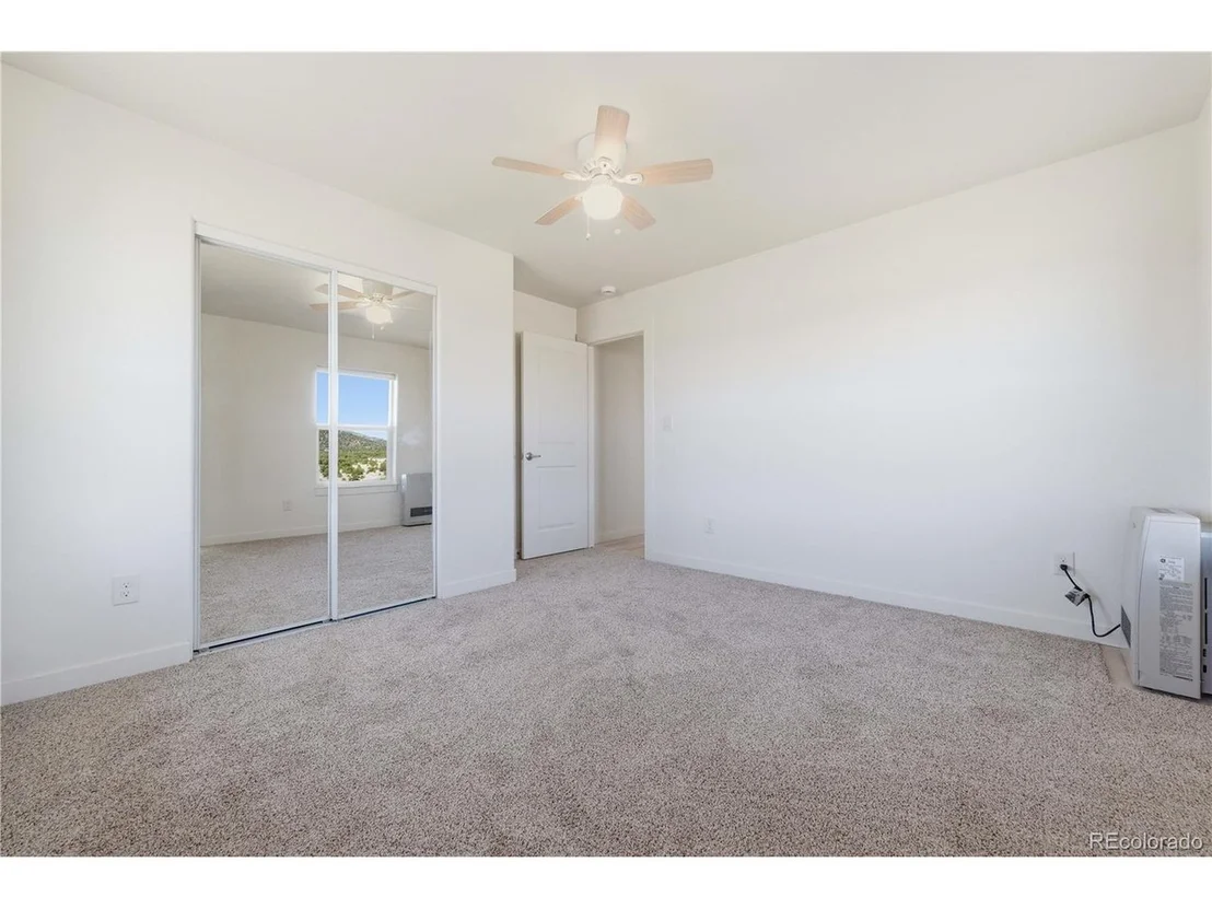 Photo of 1863 16th Trl