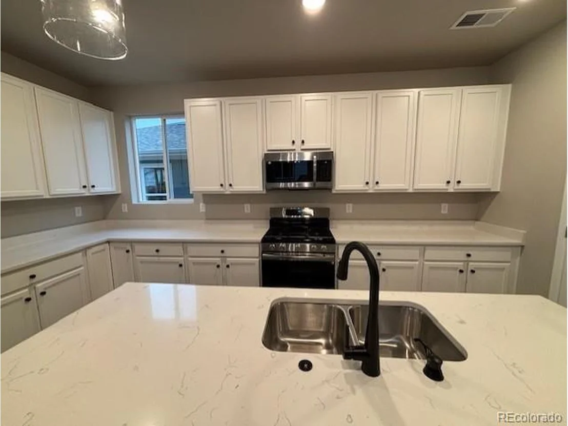 Photo of 2778 Optimista Pl