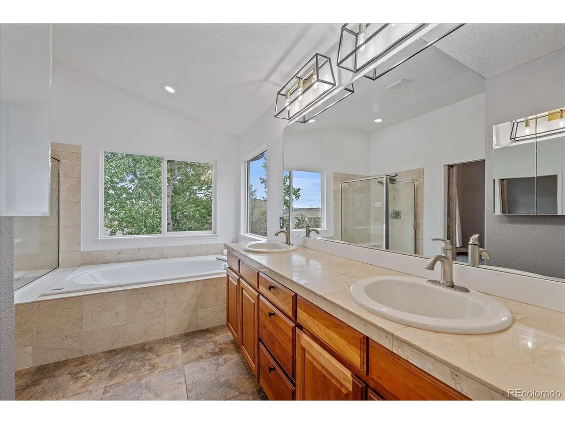 Photo of 828 Rabbit Run Dr