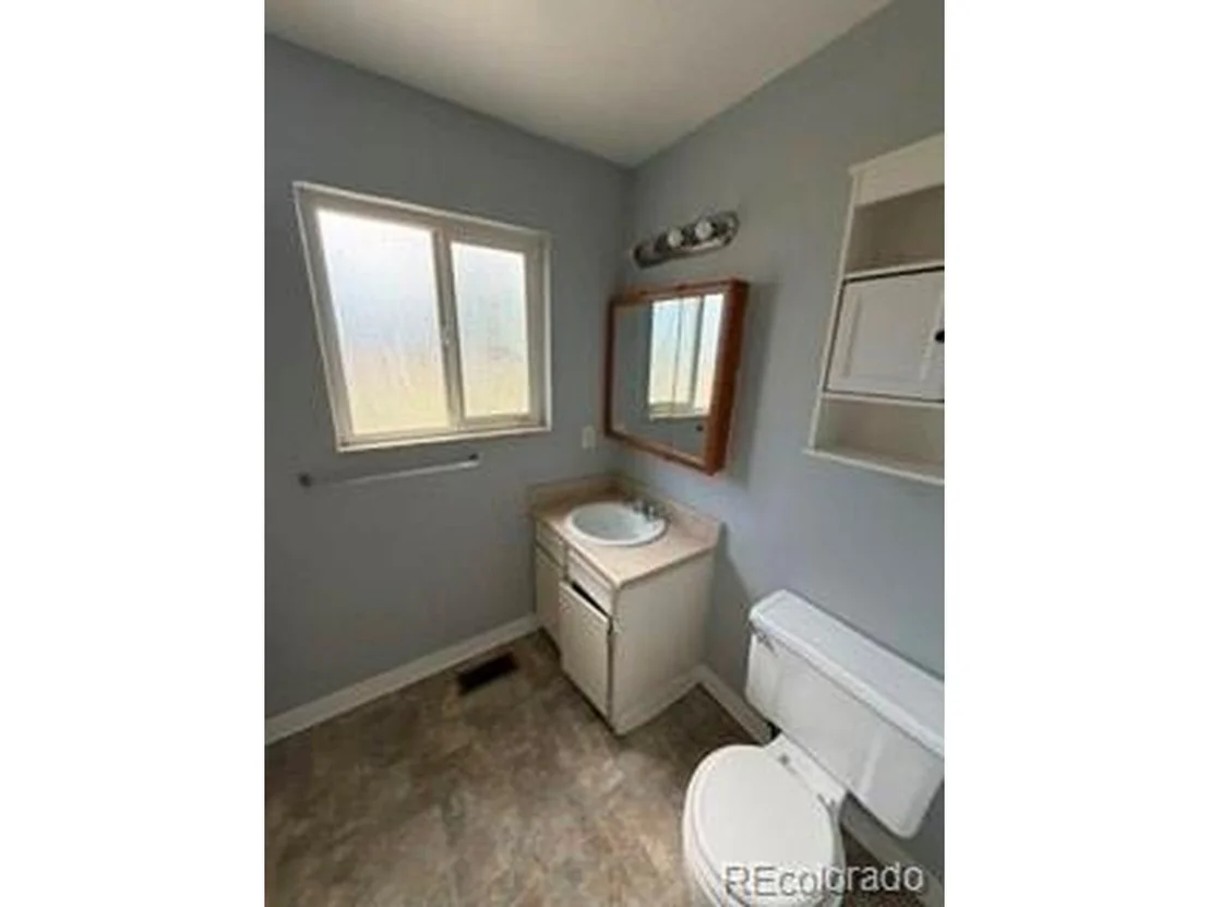 Photo of 9748 Clayton Cir