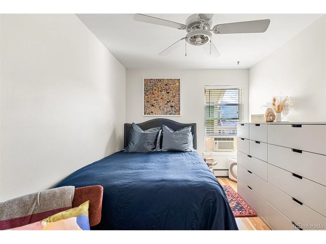 Photo of Unit 20 at 3025 Broadway St