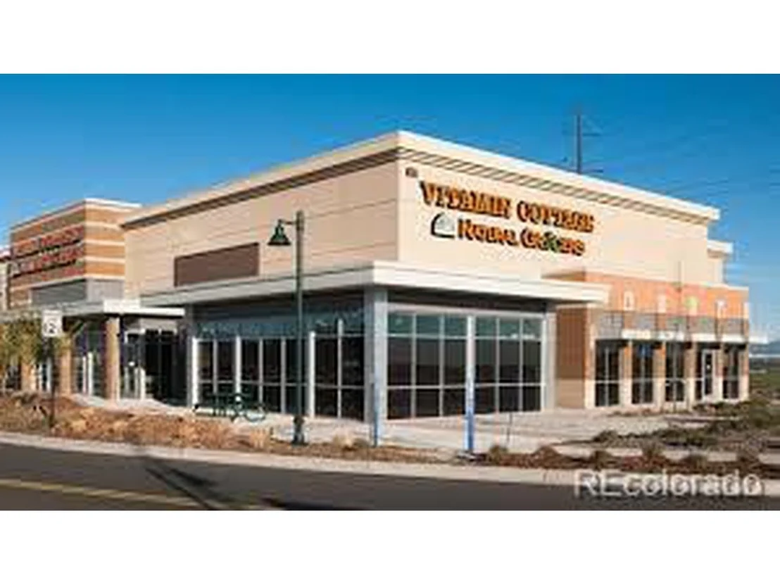 Photo of 375 Winterthur Way