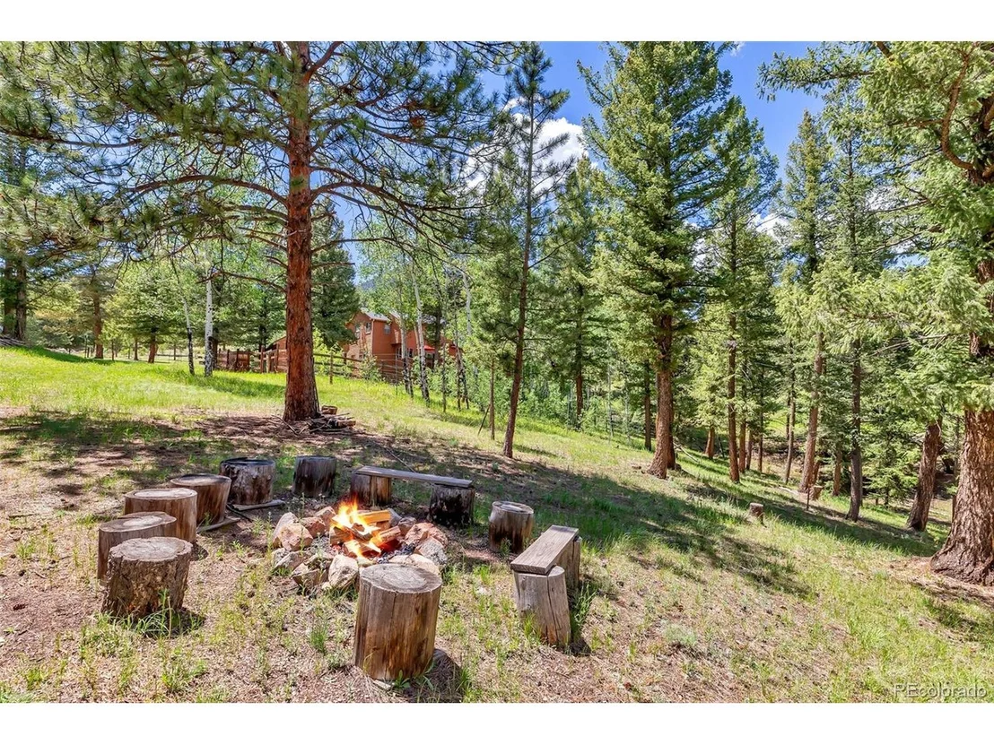 Photo of 512 Mary Beth Rd