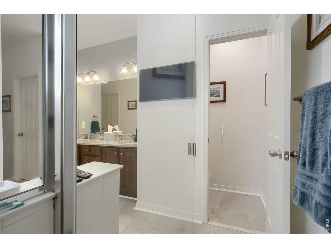 Photo of 537 Peregrine Cir