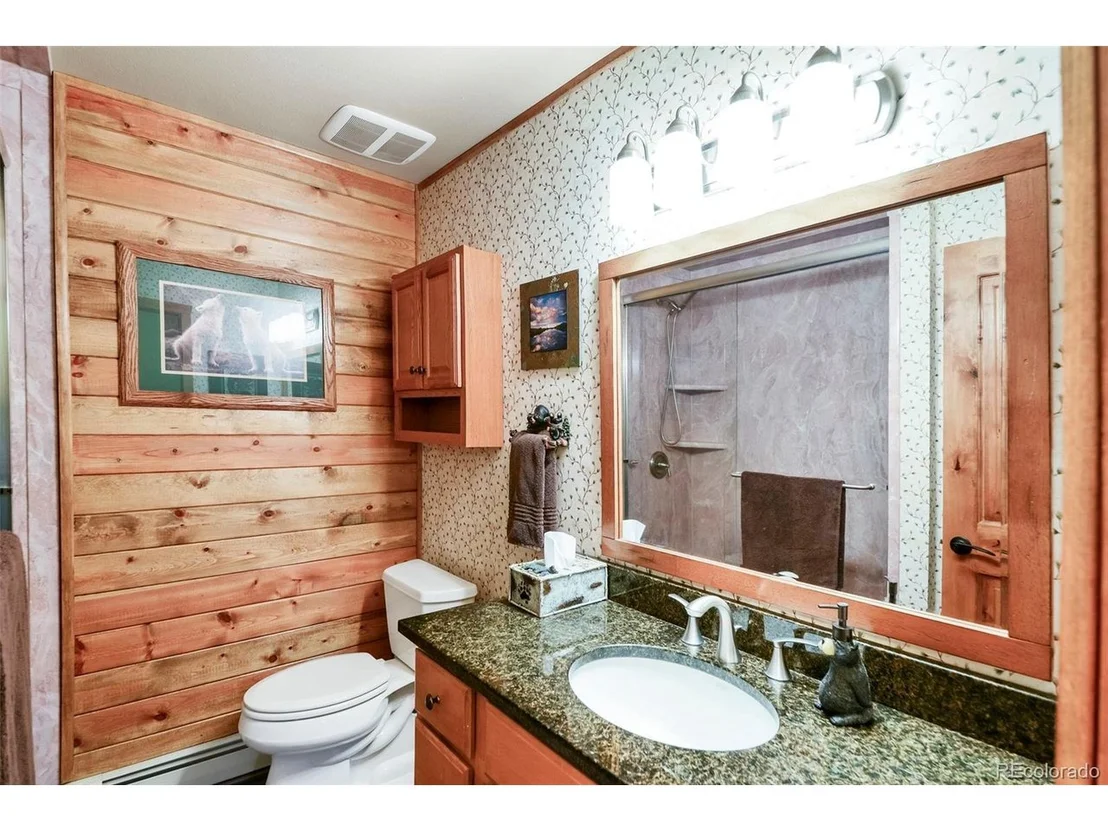 Photo of 734 Aspen Pl
