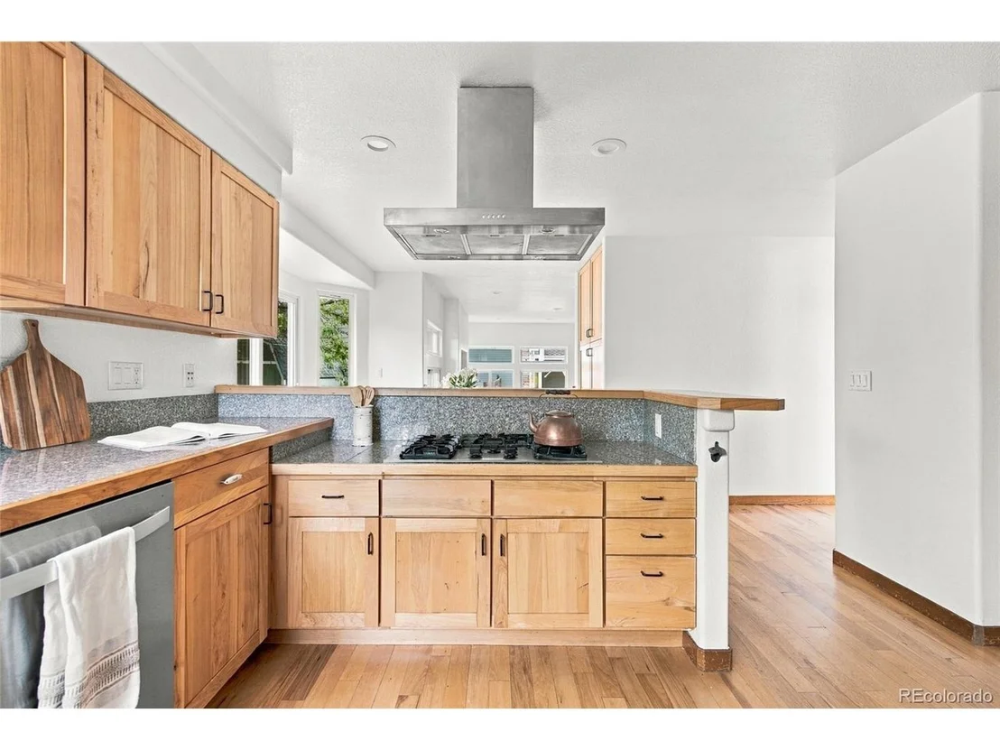 Photo of 11982 W 70th Pl