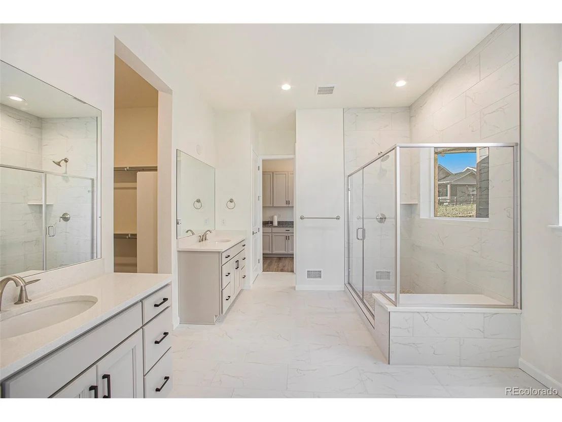 Photo of 671 Scrubjay Cir