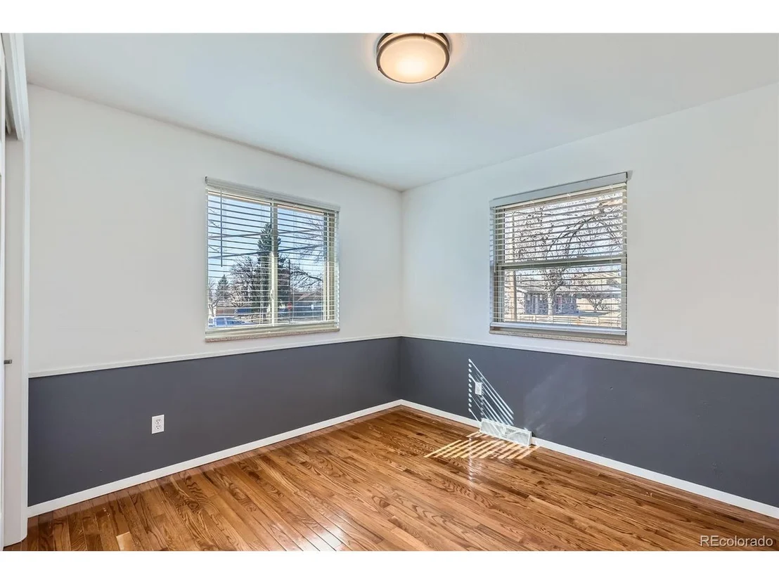 Photo of 6534 Field St