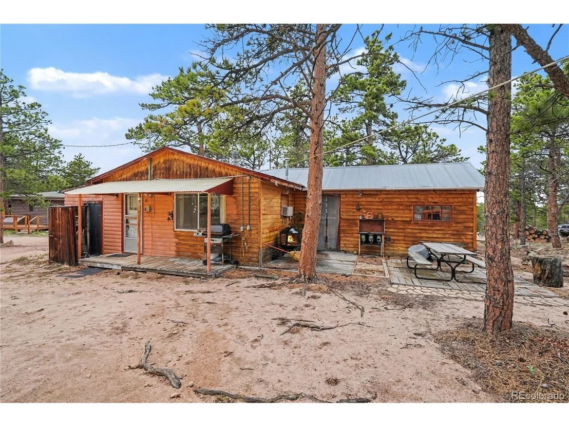 Photo of 86 Blue Jay Ln