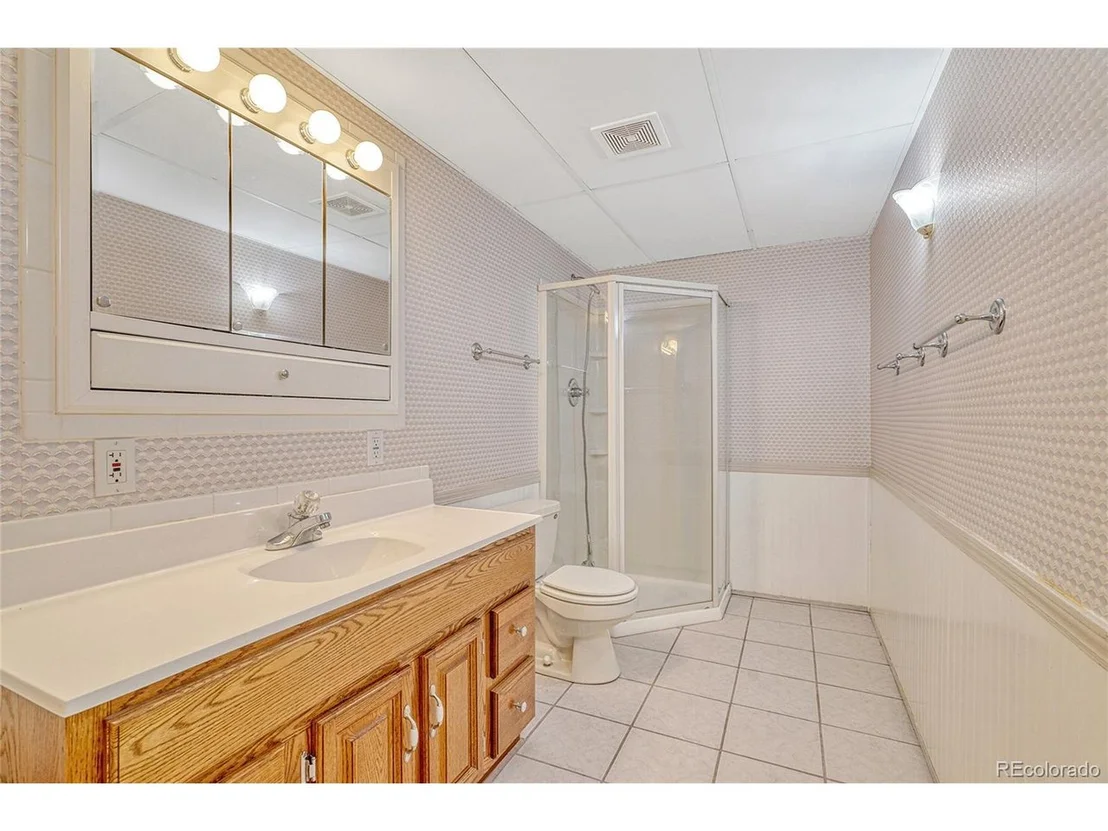 Photo of 311 52nd Ave