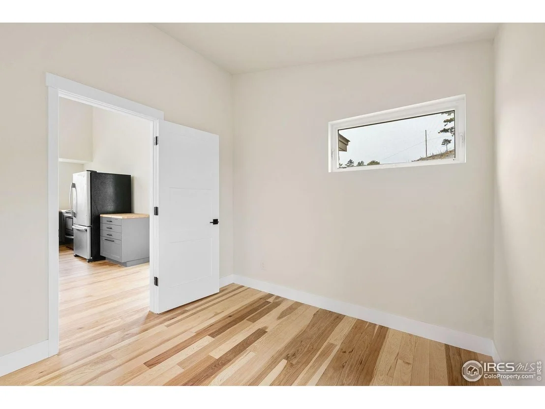 Photo of 450 Melvina Hill Rd