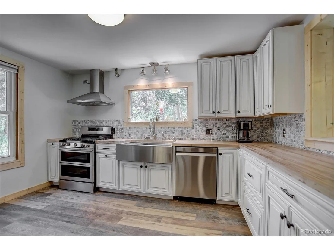 Photo of 109 Heide Rd