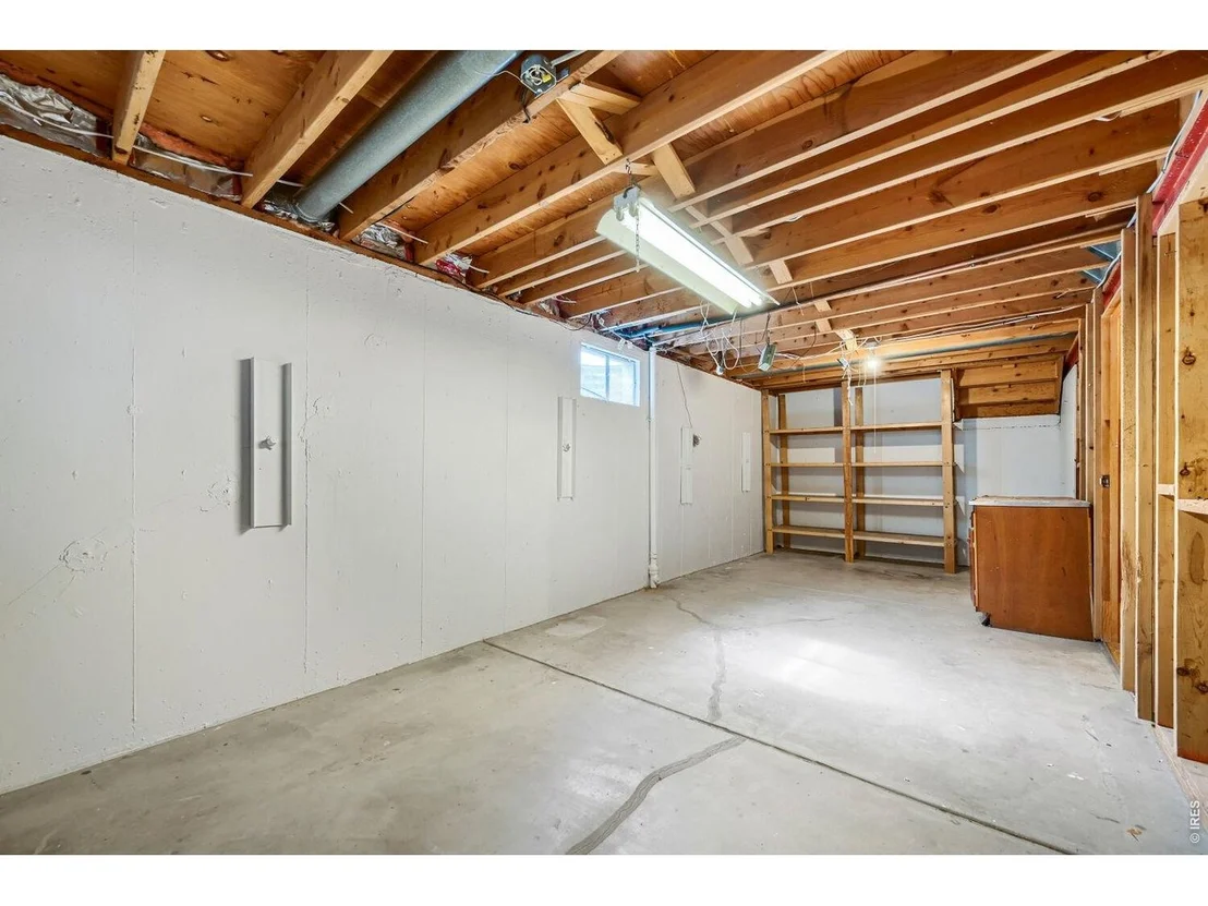 Photo of 4848 Fairlawn Cir