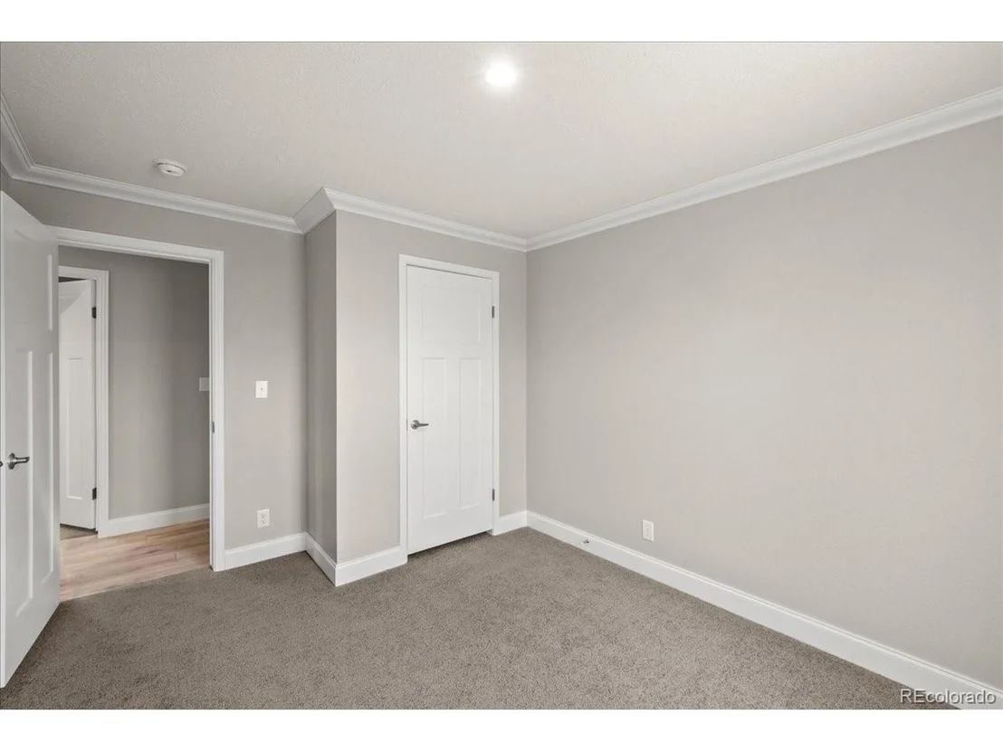 Photo of 1036 Glen Dale Cir