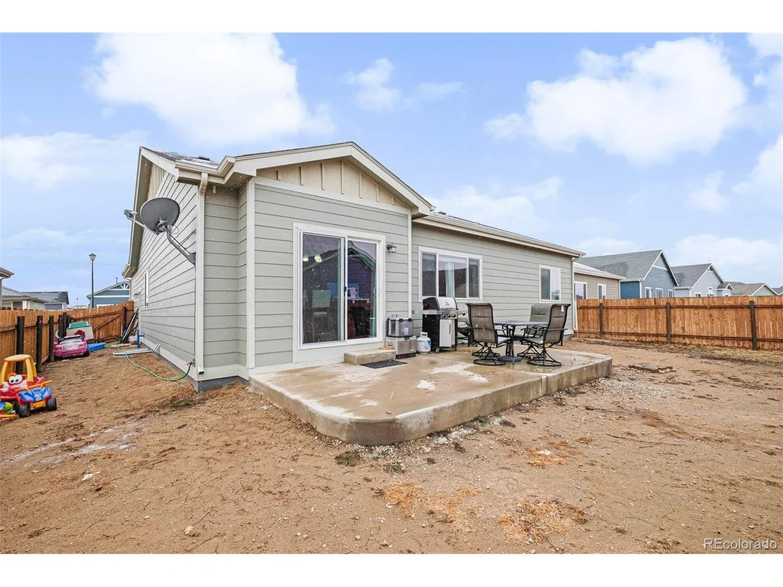 Photo of 1040 Wagon Train Dr