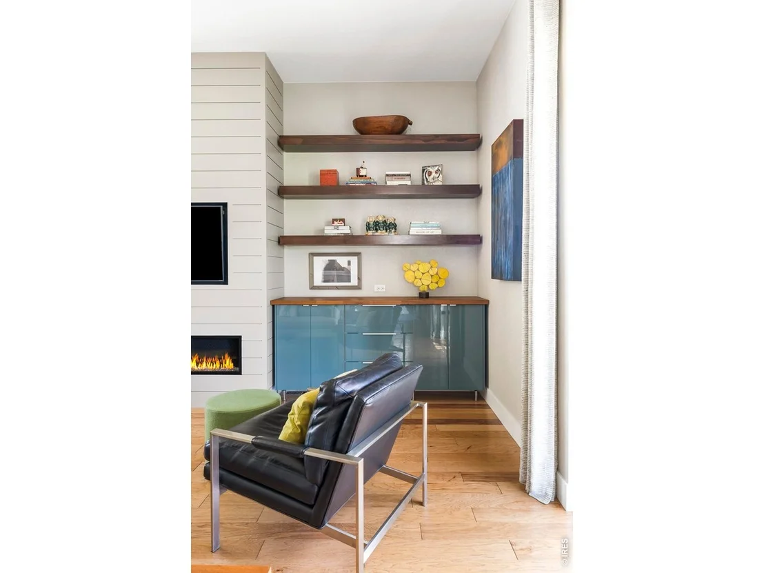 Photo of 865 Stagecoach Dr