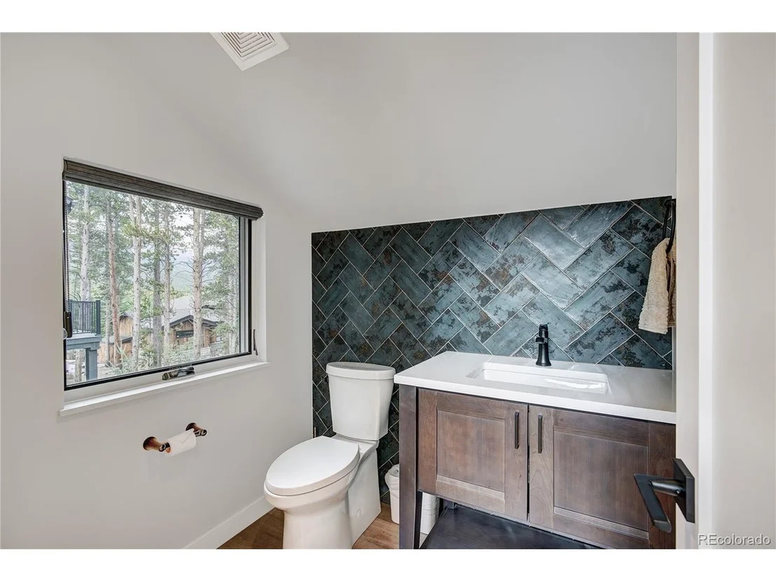 Photo of 19 White Cloud Dr