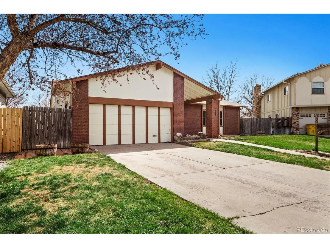 Photo of 9662 W 89th Cir