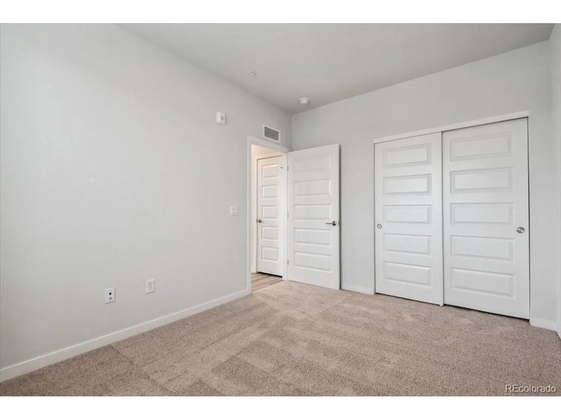 Photo of Unit 2306 at 485 Interlocken Blvd