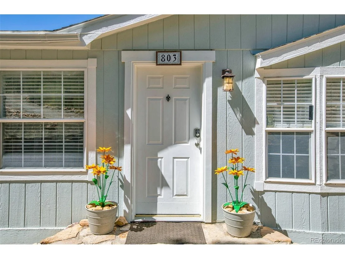 Photo of 803 Bonell Dr