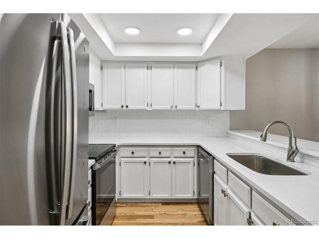 Photo of Unit D at 8787 Allison Dr