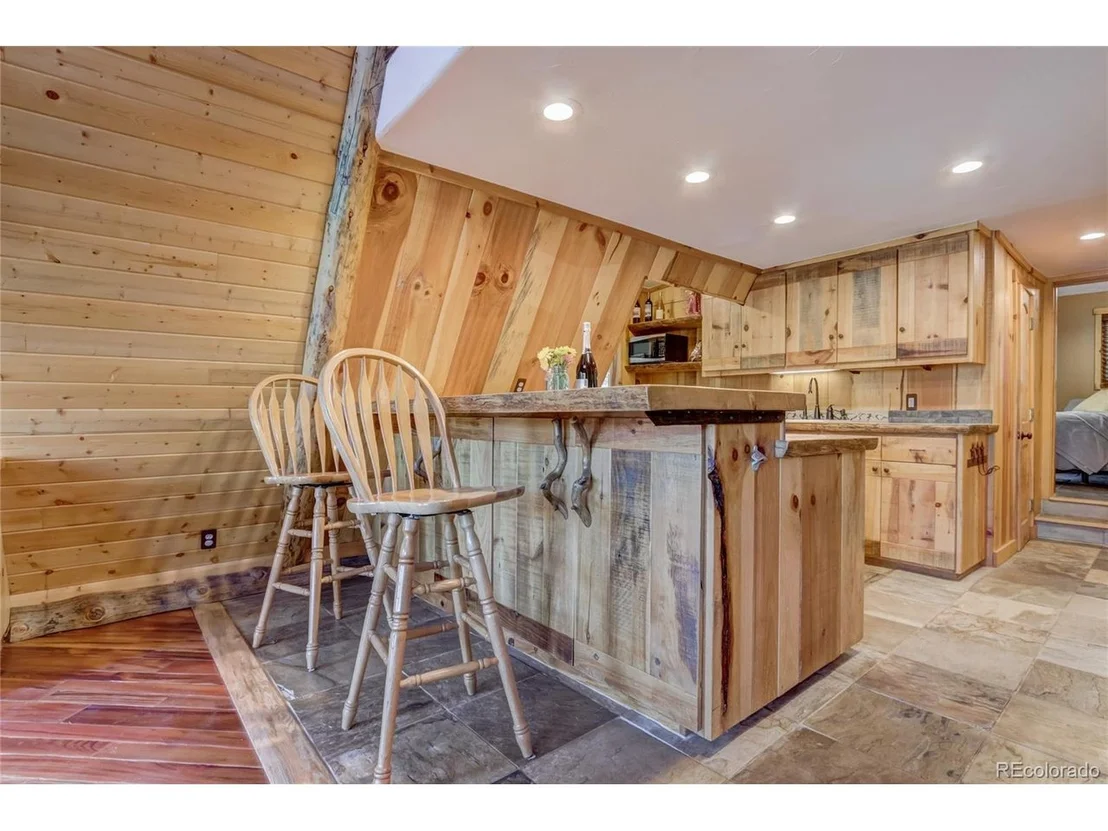 Photo of 199 Valley View Ln