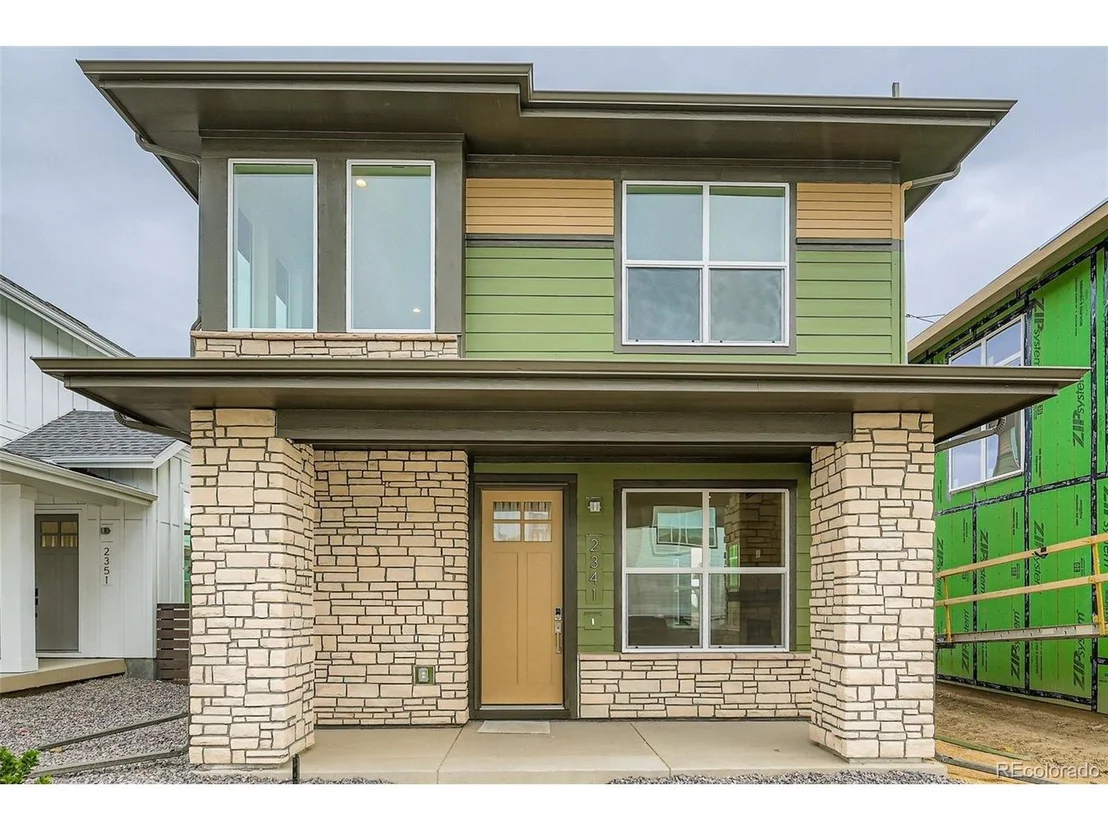Photo of 2341 Superior Dr