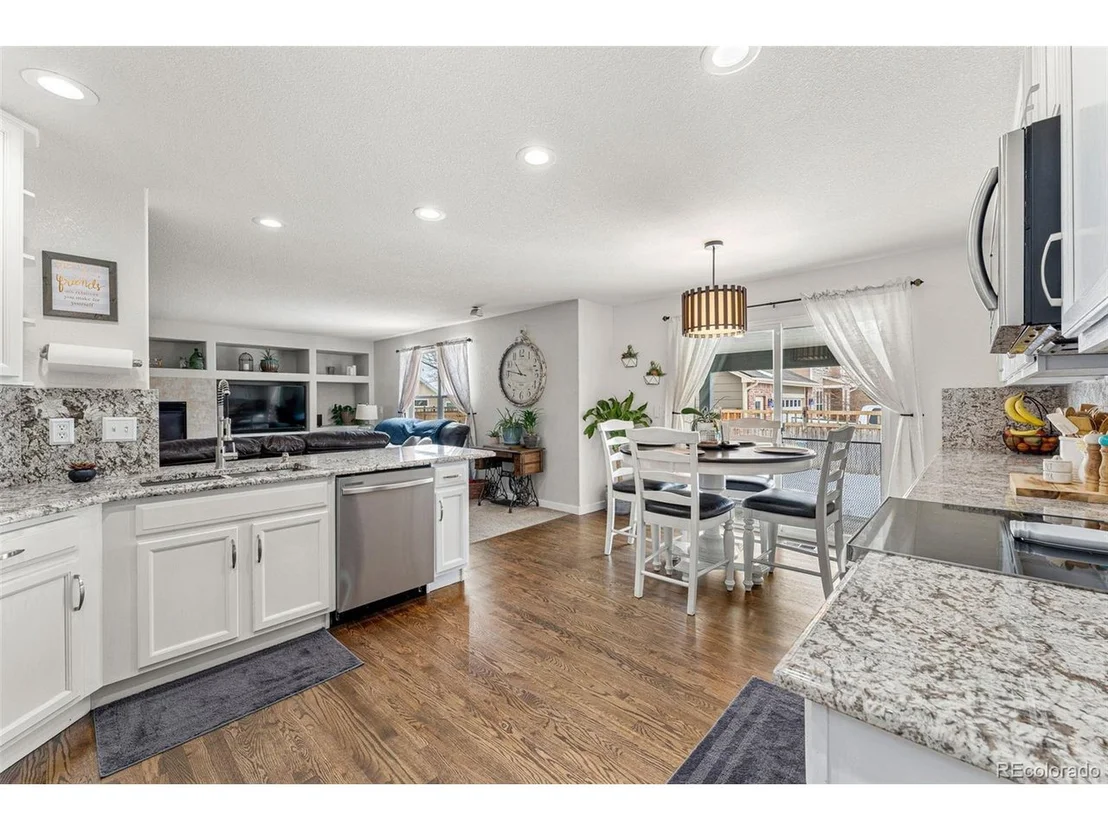 Photo of 166 Apache Plume Ct