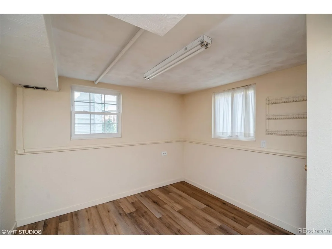 Photo of 360 Elm Ave