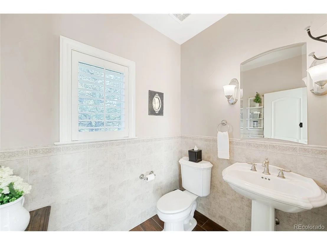 Photo of 533 Whitney Bay
