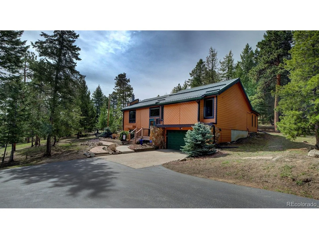 Photo of 25178 Stanley Park Rd